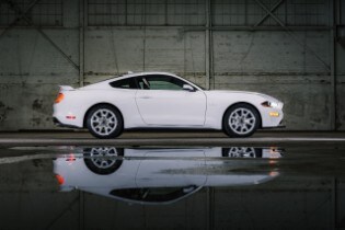 2022 Mustang Coupe Ice White Appearance Package